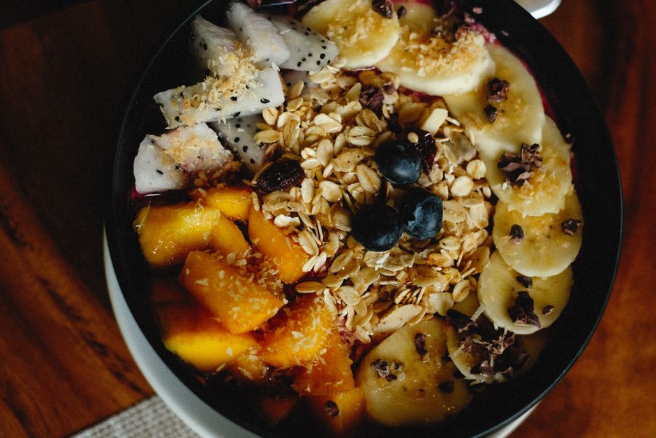 Tropical Coconut Açaí Smoothie Bowl