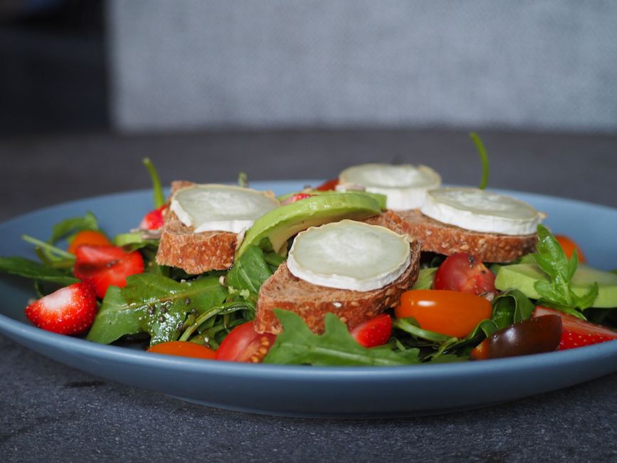 French Green Lentil & Warm Goat Cheese Salad
