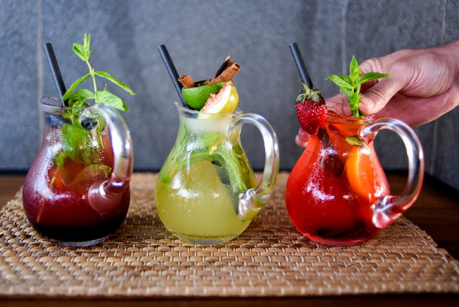 Fruit-Infused Non-Alcoholic Sangria Mocktail