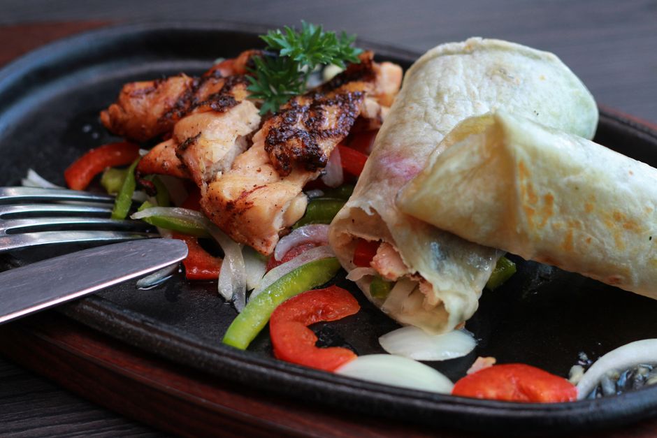Grilled Chicken & Avocado Yogurt Wrap